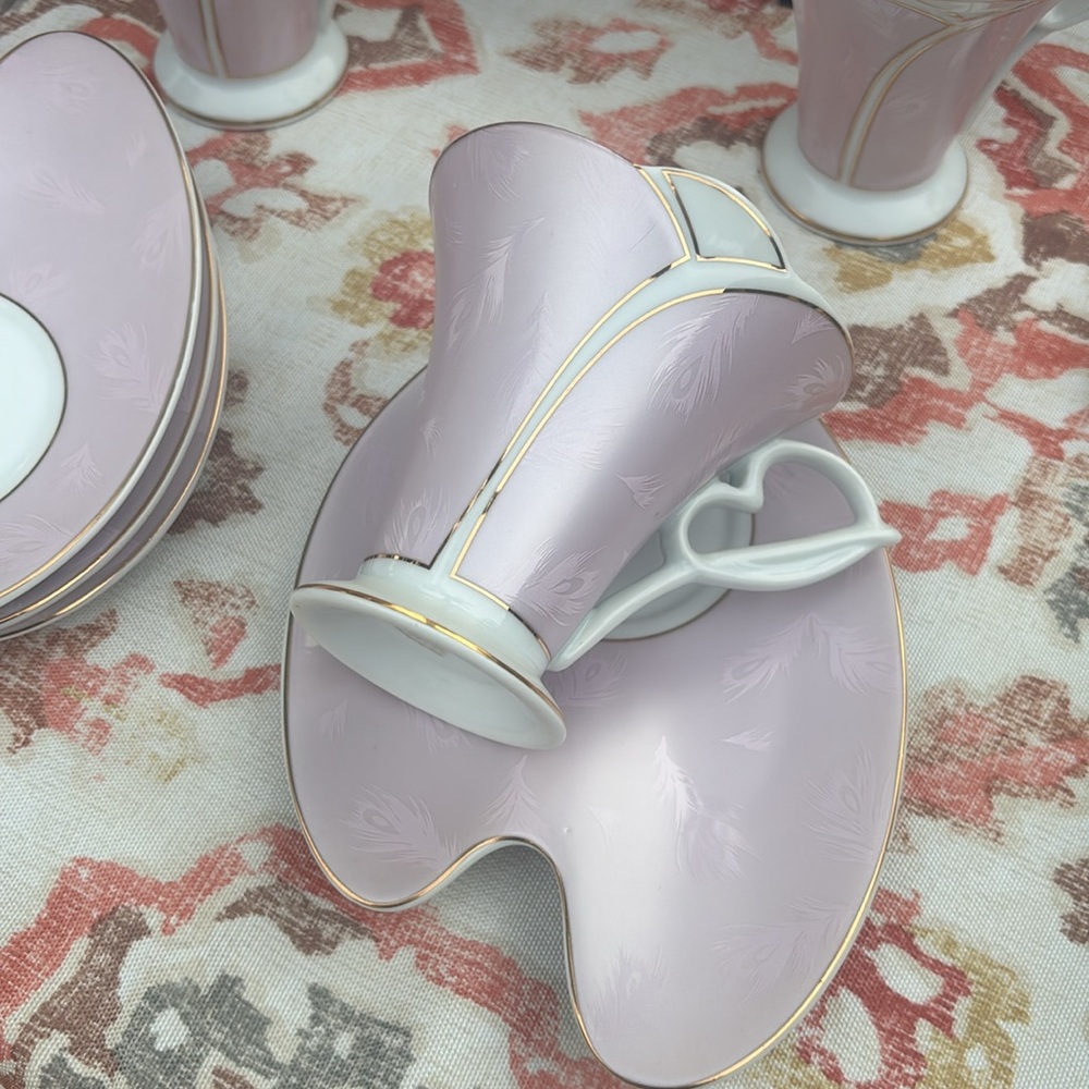 Elegant Vintage Pink & Gold Teacup and Saucer Set. Set of 8. Designed by Yedi. - Picture 6 of 8